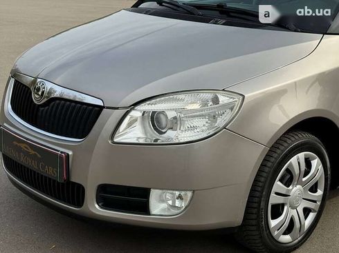 Skoda Fabia 2008 - фото 4