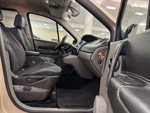 Renault Scenic 2006 бежевый - фото 8