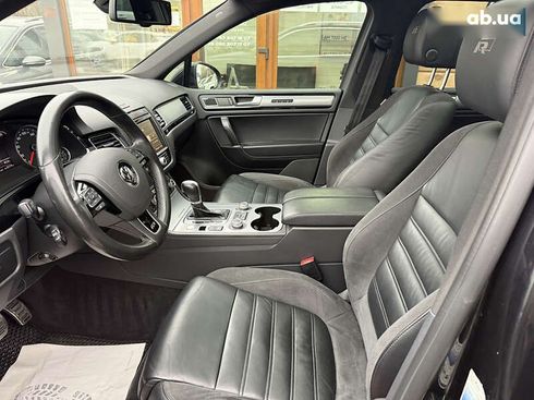 Volkswagen Touareg 2015 - фото 9