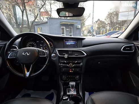 Infiniti QX30 2017 - фото 10