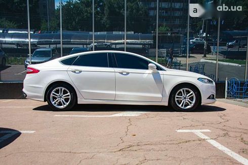 Ford Mondeo 2015 - фото 4