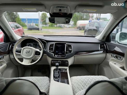 Volvo XC90 2015 - фото 8