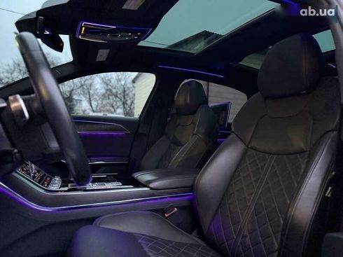 Audi A8 2019 - фото 20