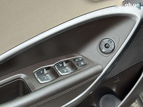 Hyundai Santa Fe 2016 - фото 12