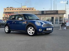 Продаж вживаних MINI Hatch в Києві - купити на Автобазарі