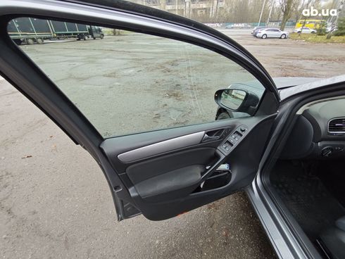 Volkswagen Golf 2012 серый - фото 10