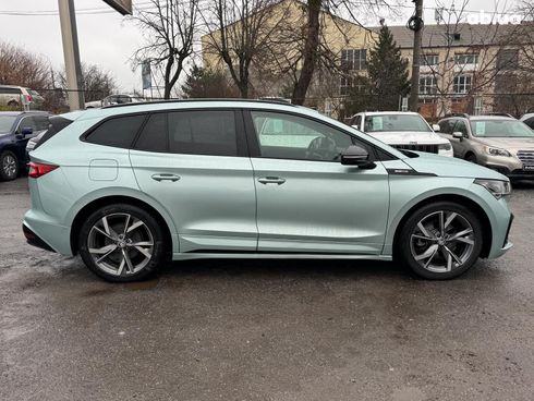 Skoda Enyaq 2023 серый - фото 17