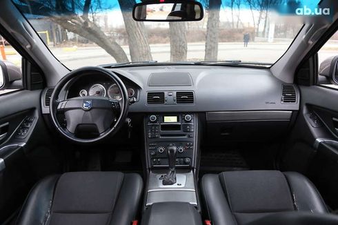 Volvo XC90 2010 - фото 17