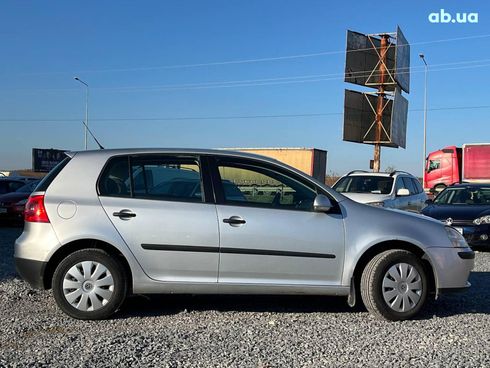 Volkswagen Golf 2005 серый - фото 11