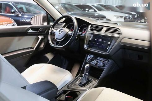 Volkswagen Tiguan 2018 - фото 15