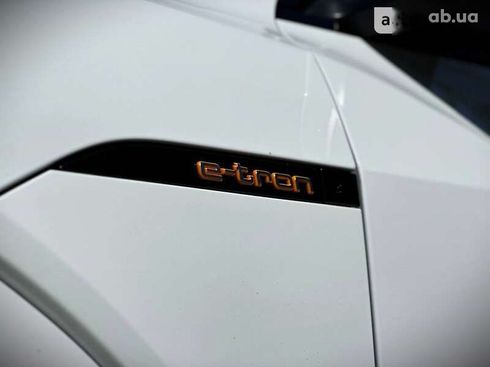 Audi E-Tron 2022 - фото 11