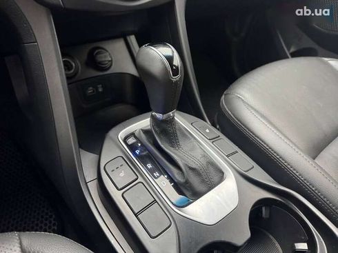 Hyundai Santa Fe 2015 - фото 20