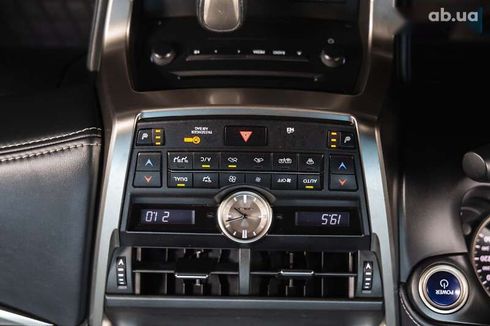 Lexus NX 2016 - фото 23