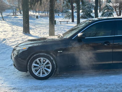 BMW 5 серия 2004 черный - фото 4
