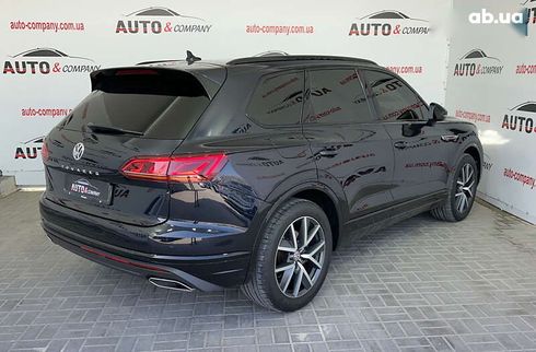 Volkswagen Touareg 2019 - фото 3