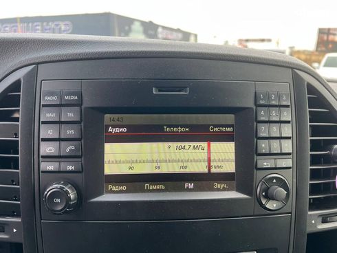 Mercedes-Benz V-Класс 2015 бежевый - фото 25