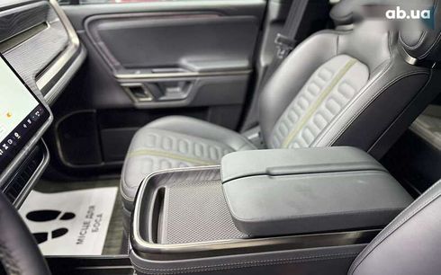 Rivian R1S 2024 - фото 19