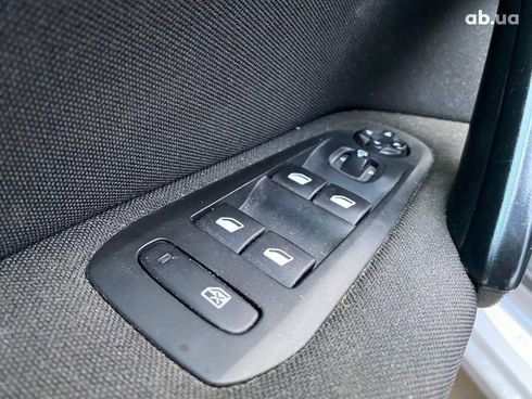 Peugeot 308 2015 серый - фото 13
