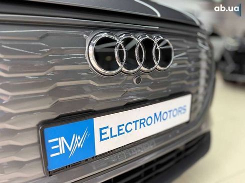 Audi Q4 e-tron 2022 - фото 4