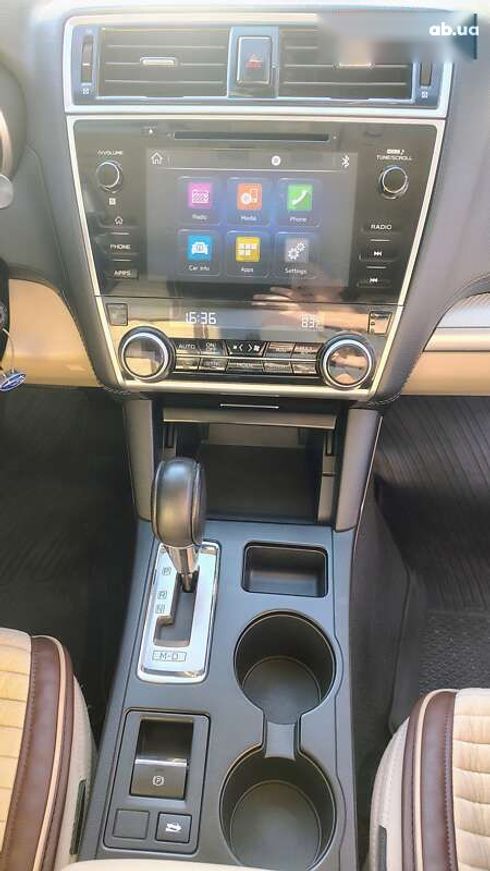 Subaru Legacy 2017 - фото 19