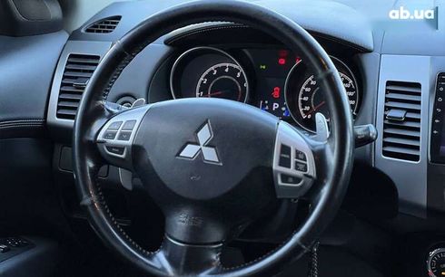 Mitsubishi Outlander 2010 - фото 16