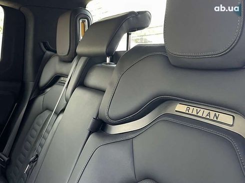 Rivian R1T 2023 - фото 20