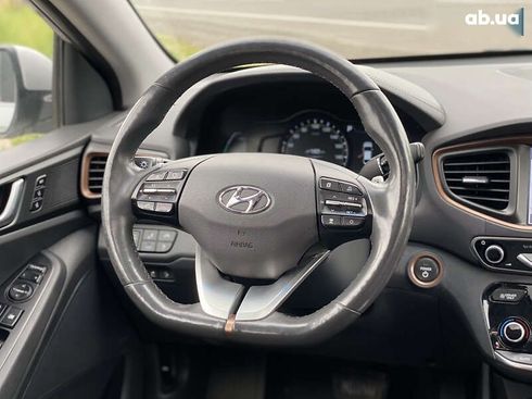 Hyundai Ioniq 2017 - фото 29