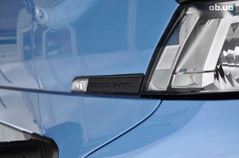 Volkswagen Transporter 2021 - фото 12