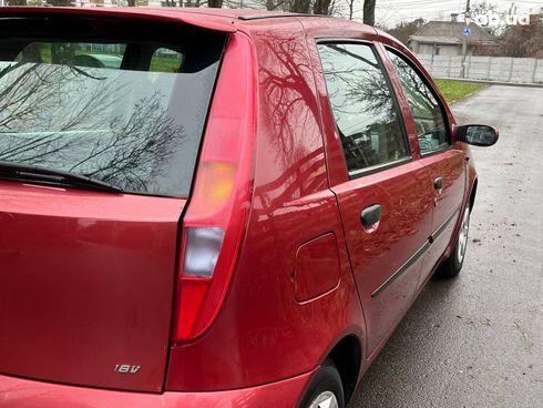 Fiat Punto 2004 красный - фото 61