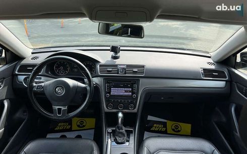 Volkswagen Passat 2015 - фото 18