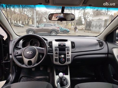 Kia Cerato 2009 черный - фото 9