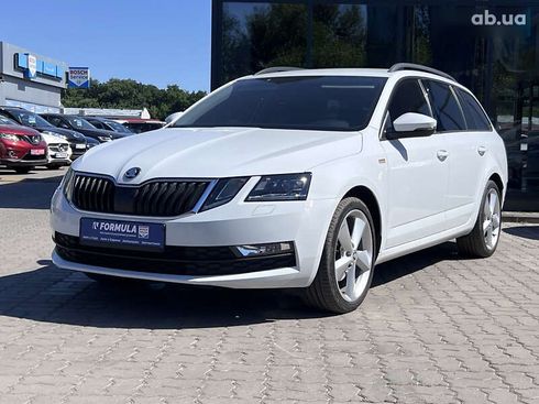 Skoda Octavia 2018 - фото 8