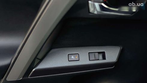 Toyota RAV4 2017 - фото 17