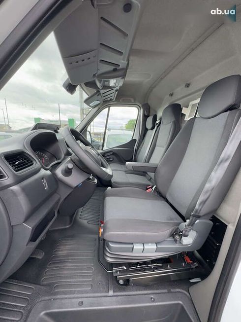 Renault Master 2021 - фото 16