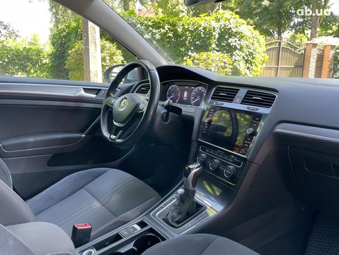Volkswagen Golf 2017 белый - фото 29