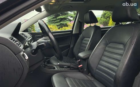 Volkswagen Passat 2017 - фото 19