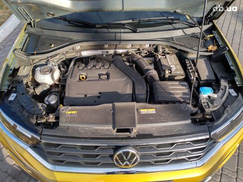 Volkswagen T-Roc 2020 золотистый - фото 9