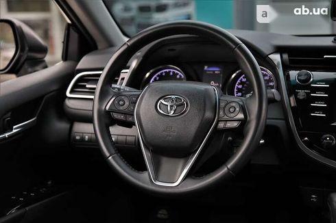 Toyota Camry 2018 - фото 14