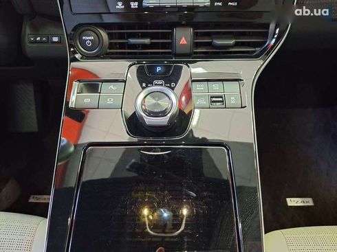Toyota bZ 2023 - фото 16