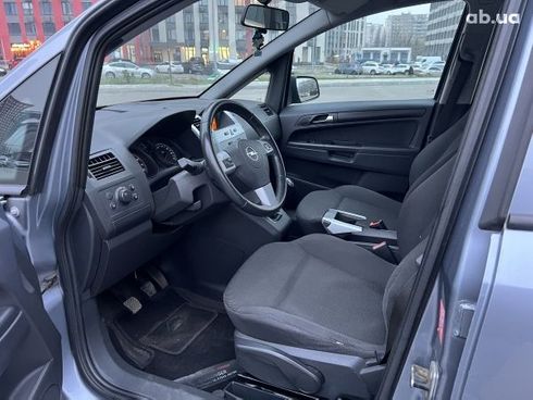 Opel Zafira 2009 - фото 9