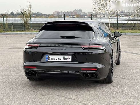 Porsche Panamera 2017 - фото 28