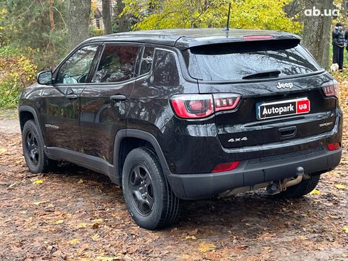 Jeep Compass 2017 черный - фото 38