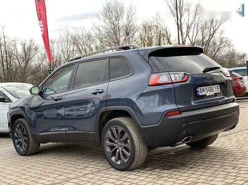 Jeep Cherokee 2021 - фото 19