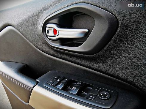 Jeep Cherokee 2017 - фото 9