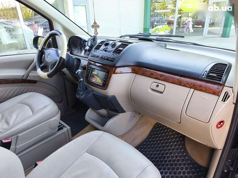 Mercedes-Benz Viano 2006 - фото 13