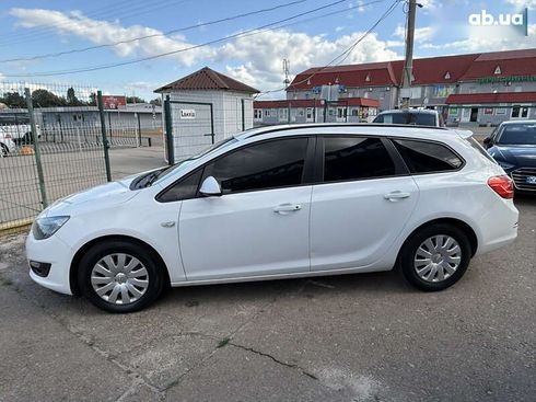 Opel Astra 2015 - фото 4
