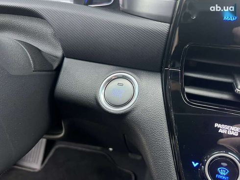 Hyundai Ioniq 2019 - фото 25