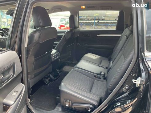 Toyota Highlander 2018 - фото 16