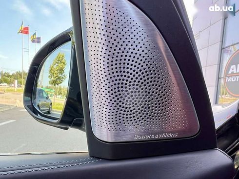 BMW X5 M 2022 - фото 24