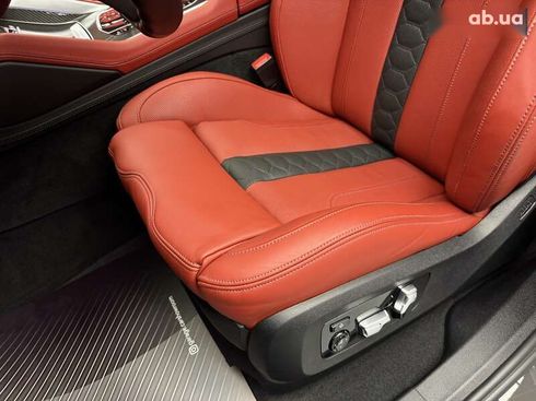 BMW X6 M 2022 - фото 28